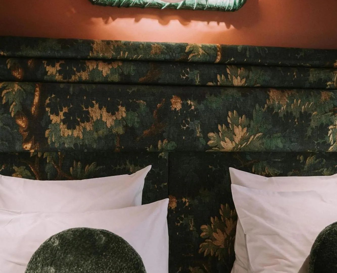 ****  1.75 Paris La Treve Hotel France